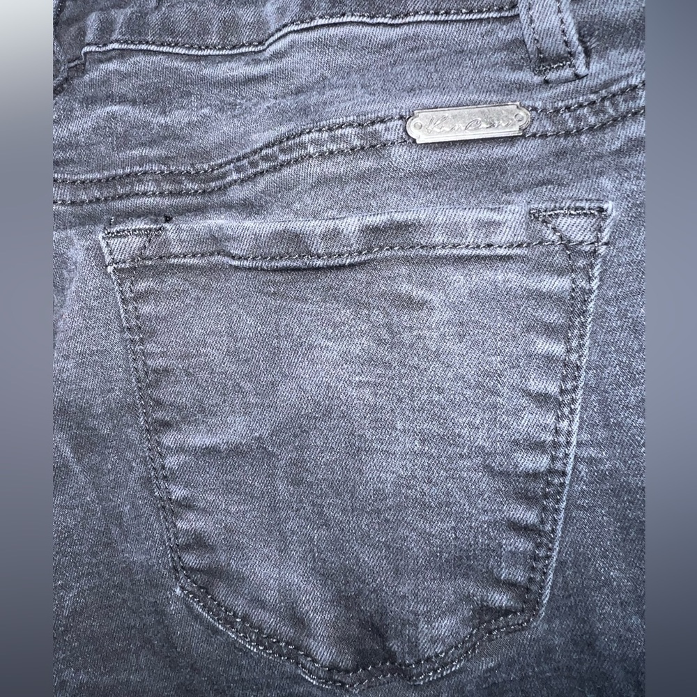 Kancan distressed black cropped jeans size 7/27 - Picture 9 of 10